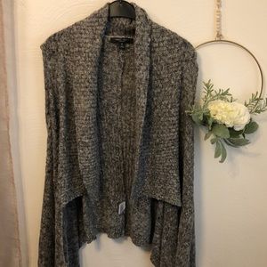 Romeo and Juliet Couture Knit Sleeveless Cardigan